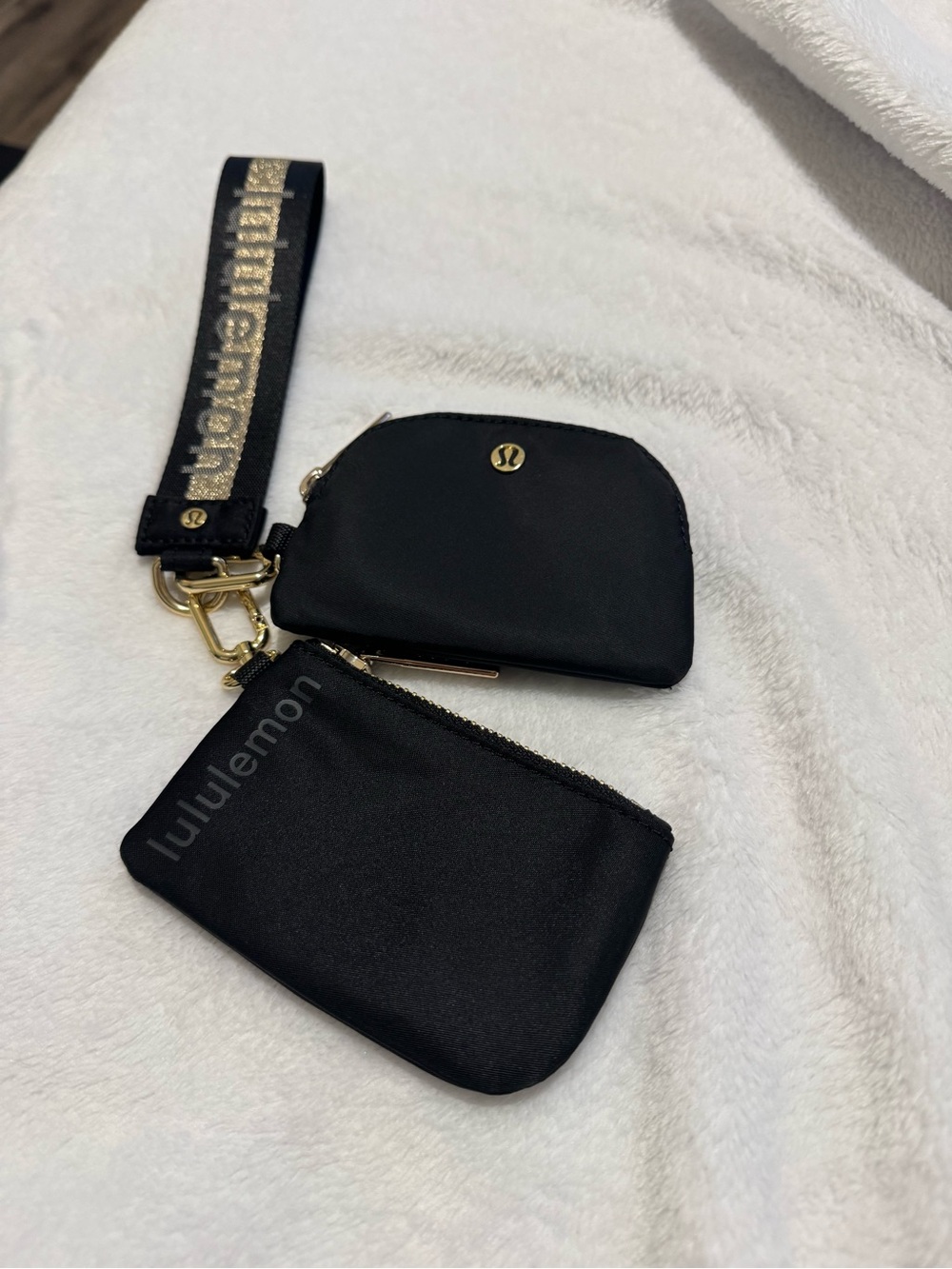 lululemon athletica Black Gold Logo Key & Card Pouch Set, NWOT